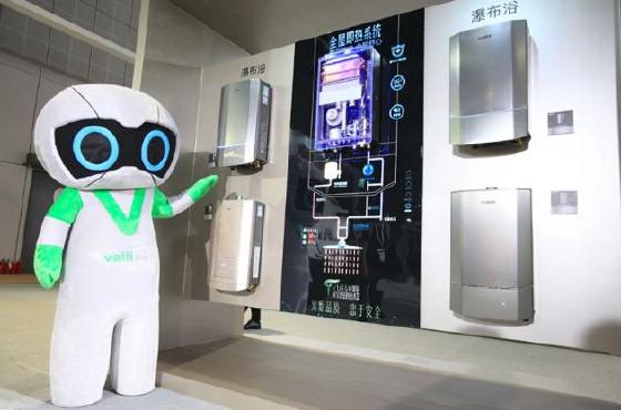 华帝亮相2018CIKB，全新工业风产品打造“智尚生活” 