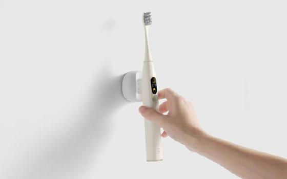 电动牙刷王者归来！彩屏触控Oclean X上架小米有品