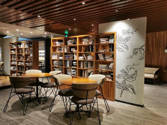 苏宁小店开首家咖啡专门店，上线27款饮品