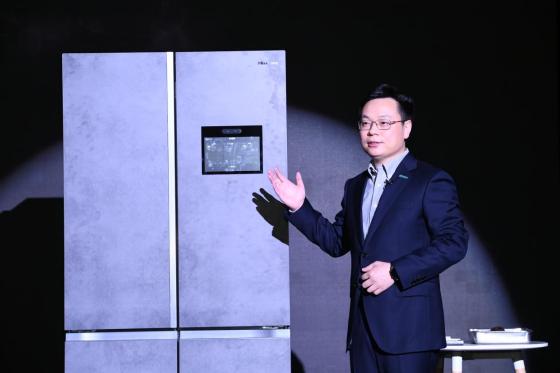 从储存食材到管理食材，海信冰箱引领行业新风口