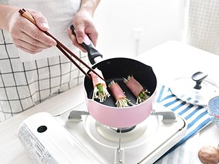 燃气灶在烧煮食物时灶具好不好 看火焰