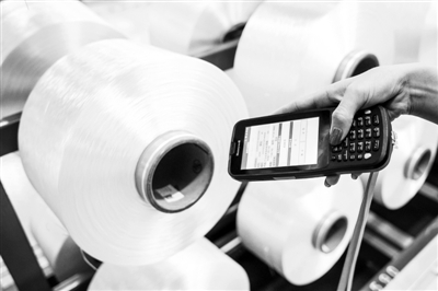 大力推进制造业智能化改造和数字化转型