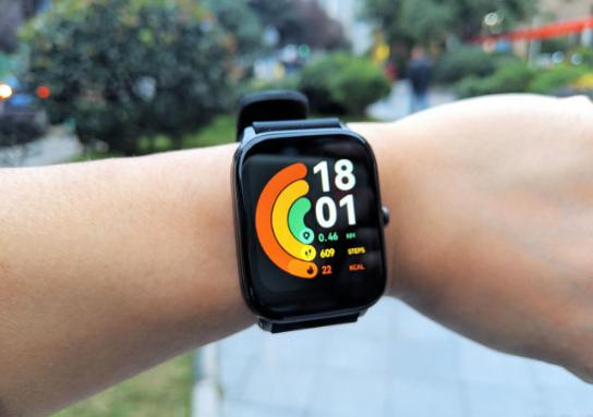 可穿戴设备“智慧相随”