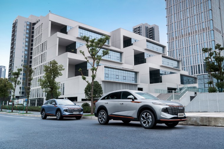 神兽降临 六重炫技七重豪礼让梦想坐骑无所不智 