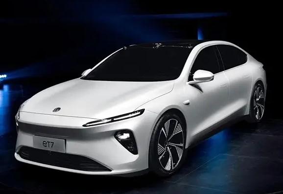 蔚来ET7量产版下线，将于3月28日交付