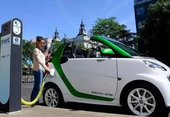 中汽协：3月新能源汽车产销同比均增长1.1倍