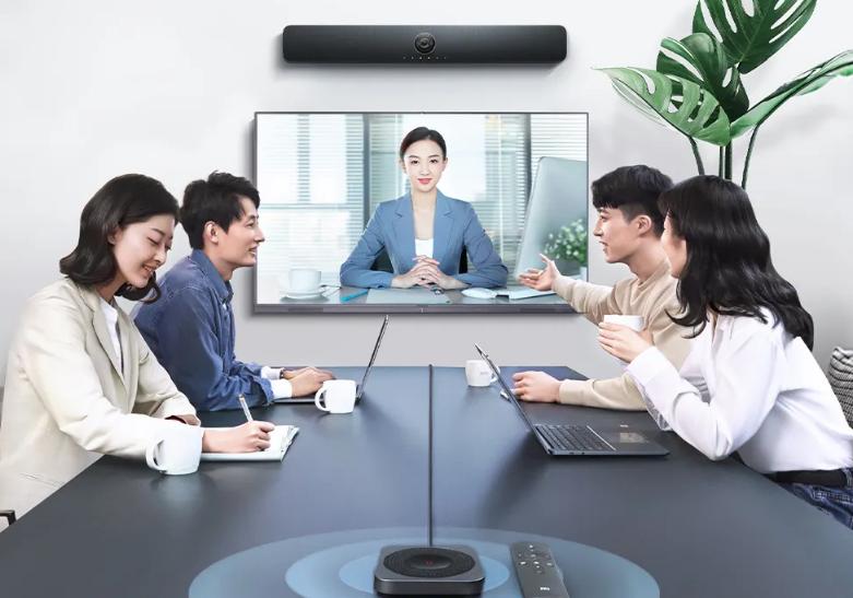 2021年中国视频会议市场规模达9.7亿美元，同比增长2.9%