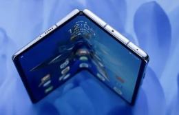折叠屏手机出货逆势大增 华为等大厂持续加码研发