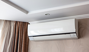 热夏空调卖爆，家电行业突困求变