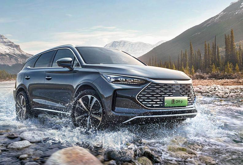 比亚迪首月销量超15万辆，环比下滑，迎战特斯拉降价抢量