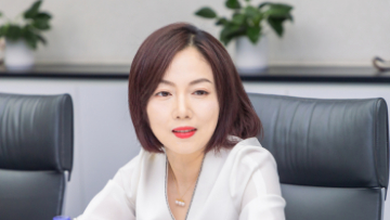 钟铮：推广电子化发票 促进企业数字化转型