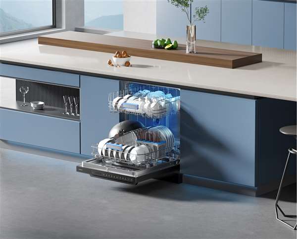 AWE来了！京东家电家居与老板电器携手多款重磅新品亮相AWE