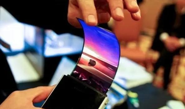 苹果公布柔性显示器电子设备专利