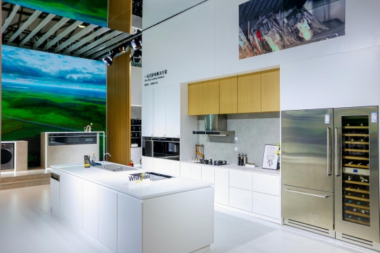 美呈健康鲜境 惠而浦获2023中国冰箱行业三项大奖