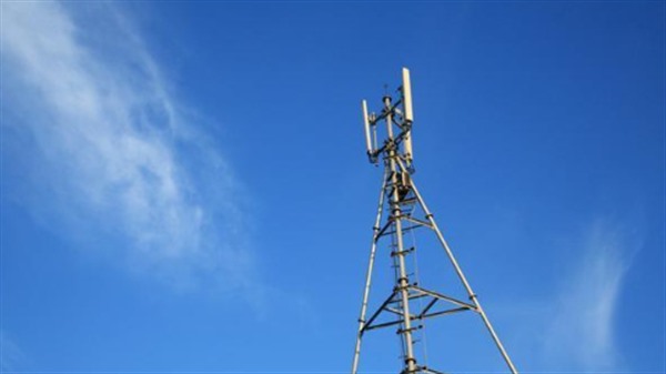 截至7月底，我国累计建成5G基站305.5万个