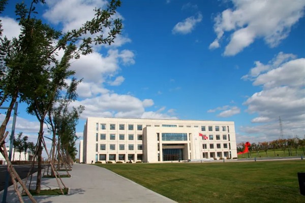 维谛技术（Vertiv）助力知名钢企节能减排，变频器超长运行近10年