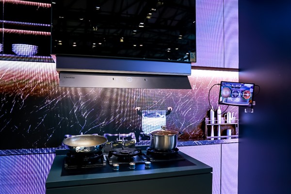 卡萨帝厨电发明AI之眼：托管部分烹饪‌