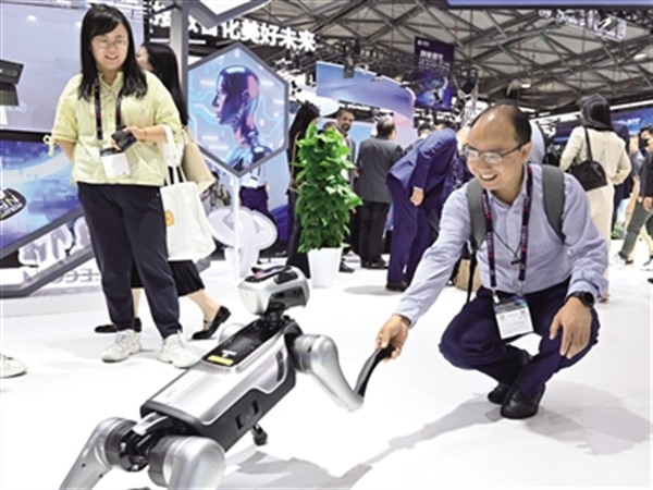 加速创新 移动AI开启智能互联新时代