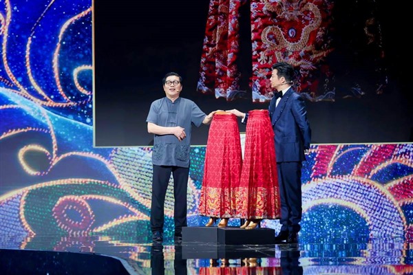 卡萨帝洗衣机以AI深度奢护科技守护非遗传世之美 卡萨帝洗衣机以AI深度奢护科技守护非遗传世之美