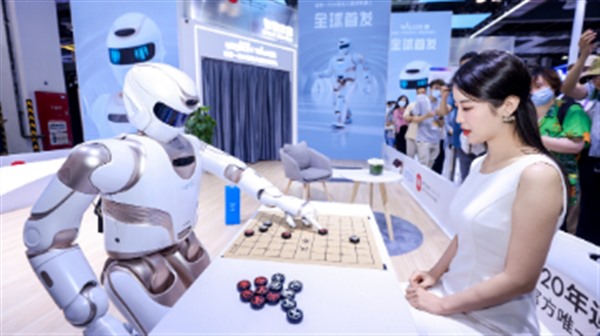 AI驱动城市产业新生态 沈阳人工智能产业园探访记 AI驱动城市产业新生态 沈阳人工智能产业园探访记