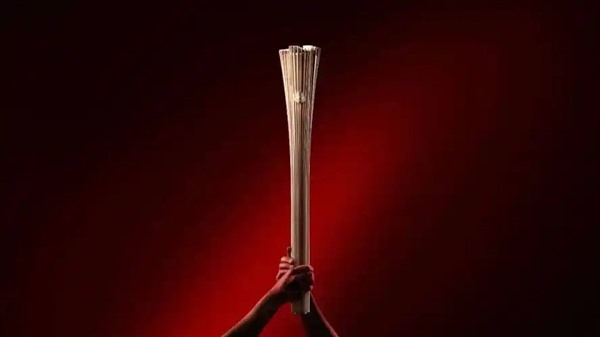 智能机器人、低空飞行器将参与十五运会火炬传递 智能机器人、低空飞行器将参与十五运会火炬传递