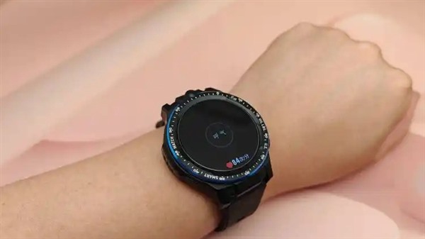 智能手表健康监测功能监测压力靠谱吗