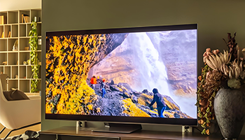 高世代OLED产能成为全球半导体显示行业头部企业竞逐的焦点