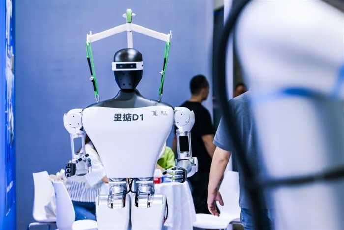 构建灵活适配的人工智能立法体系