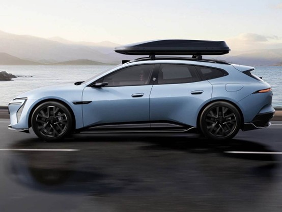 阿维塔06T正式上市：搭载太行智控2.0技术，售价21.99万元起